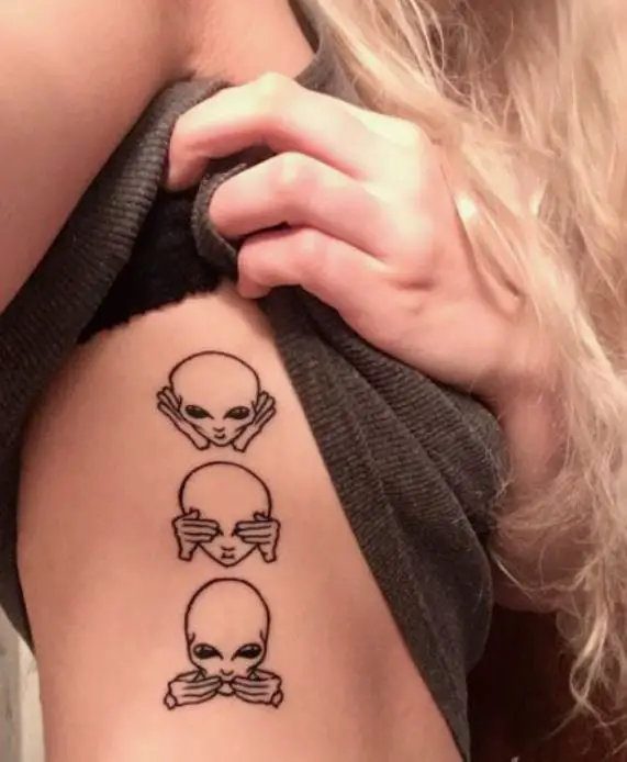 3 aliens tattoo