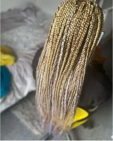 Classy medium and long blonde box braids