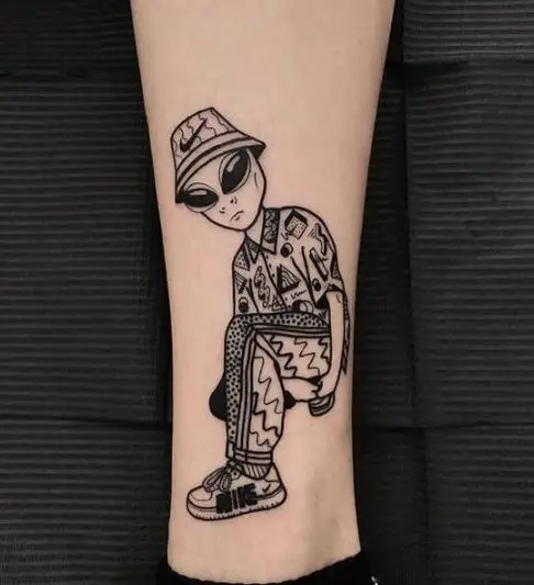 alien fashion tattoo