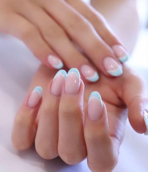 Baby Blue Manicure