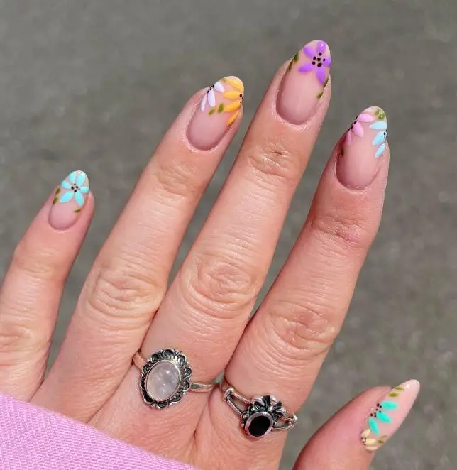 Beige and Florals Spring Nails