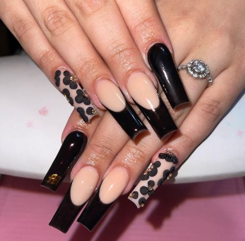 Black and Nude Beige Acrylic Nails