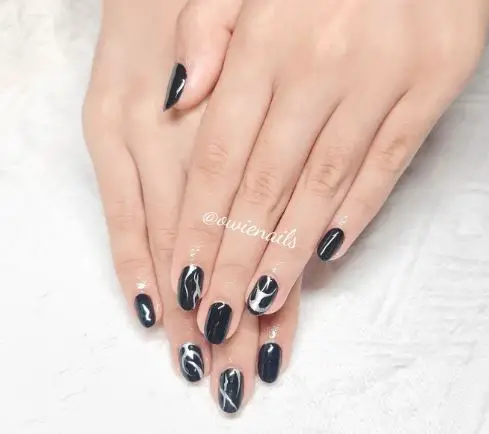 Chrome Tribal Black and Silver Nails