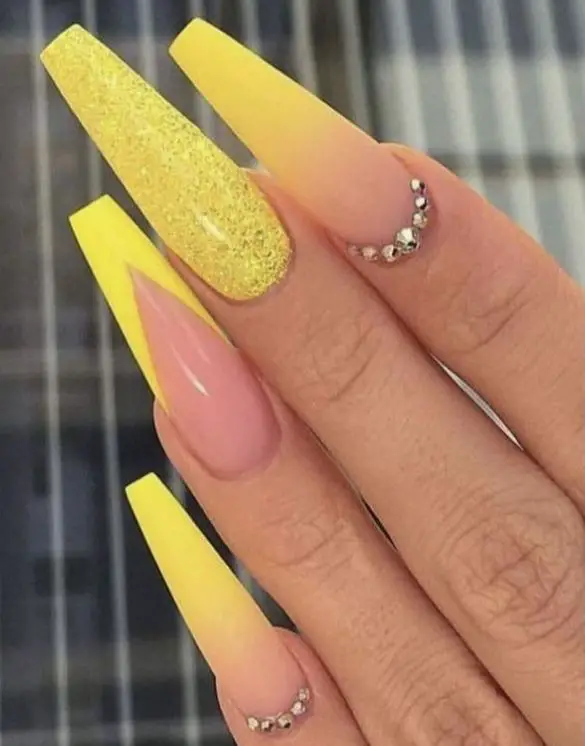 Coffin-Shaped Gold Glitter Nails