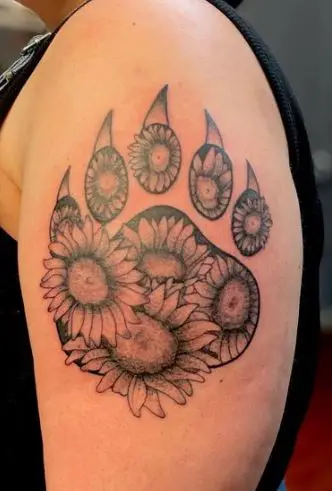 Cool bear claw with Flowers tattoo