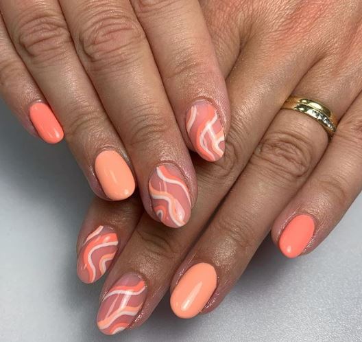 Coral Touch Bright Nails