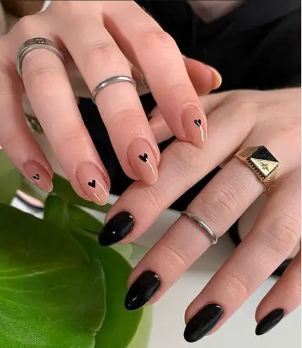 Gothic Heart Nails