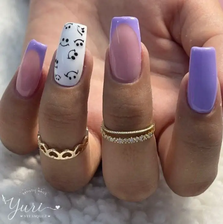 Lilac Smiley nails