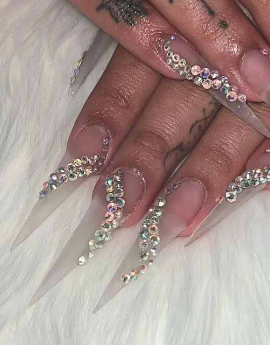 Pointy Glamorous Stiletto Nails