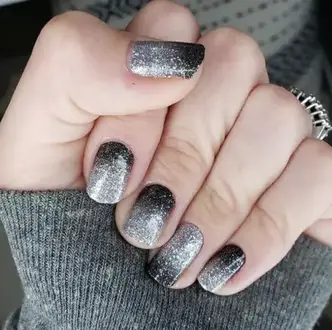 black and silver nails for prom