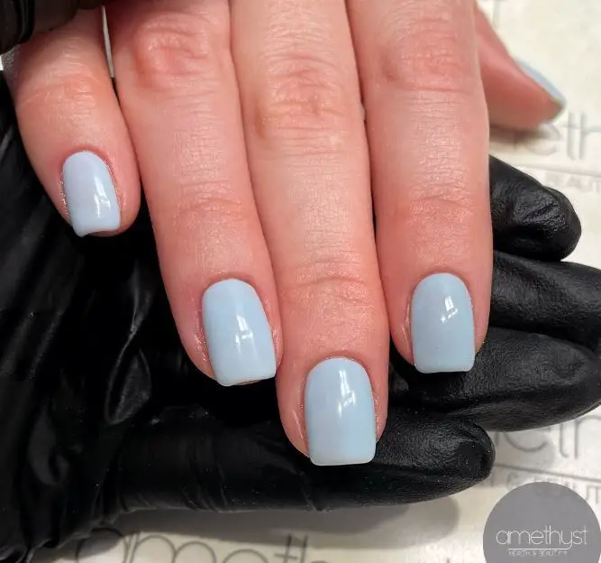 baby blue acrylic nails