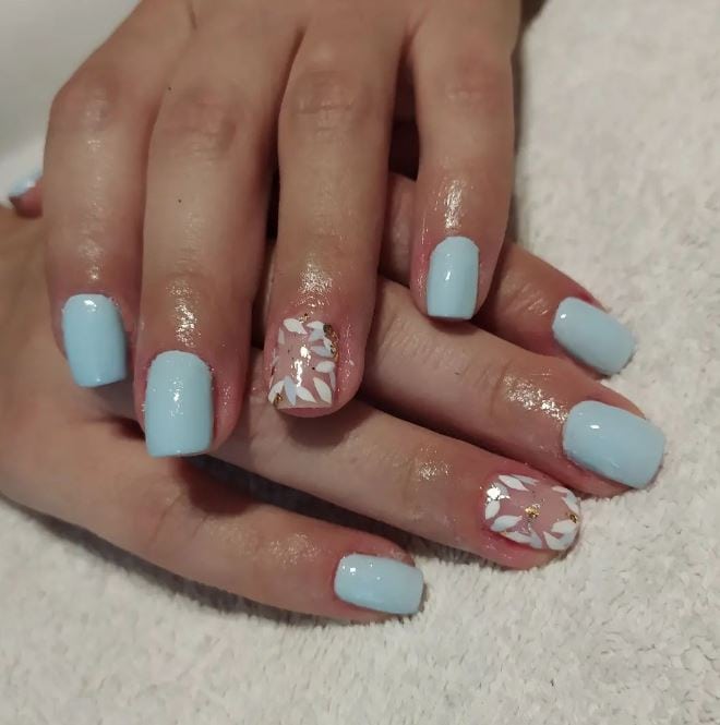 blue and white summer nails