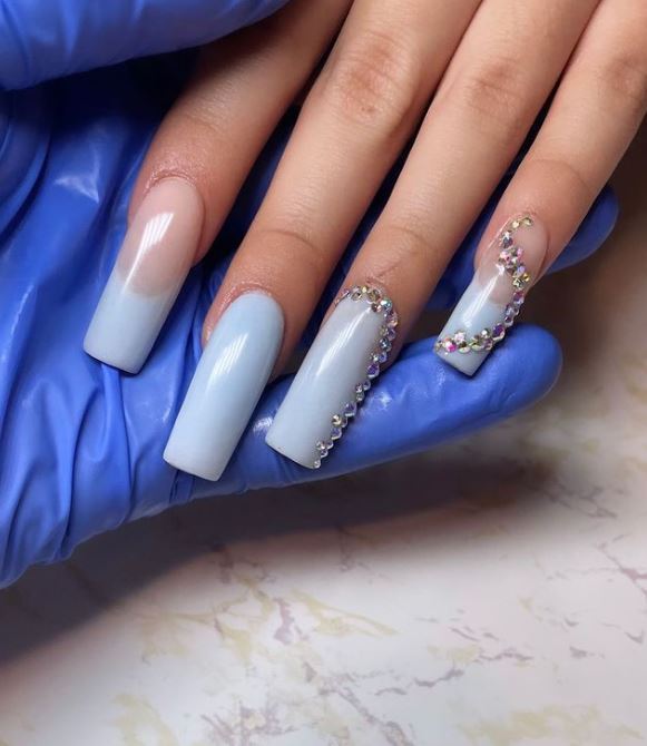 blue nails with sliver stones