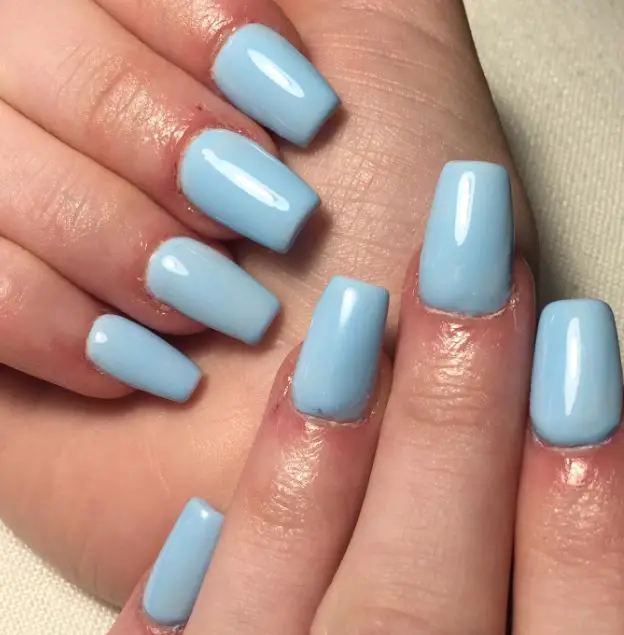 short blue nails