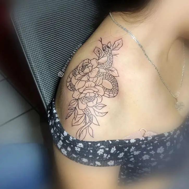 snake and roses shoulder tattoo without filling