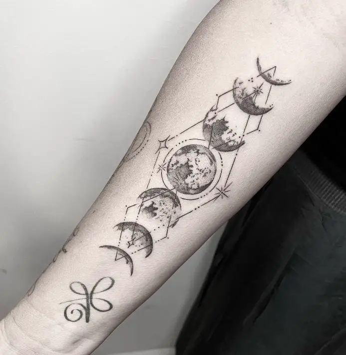 tattoo with moon phases