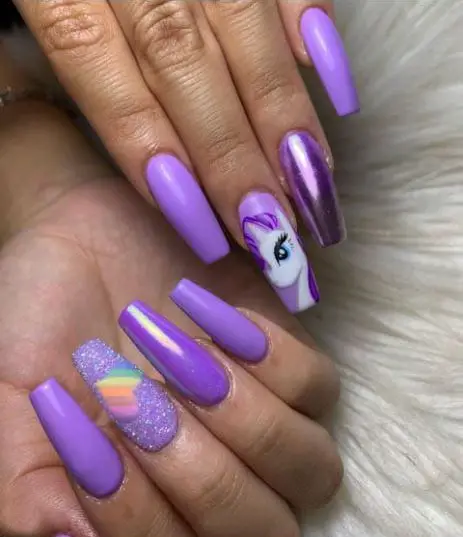 Pony With Rainbow Heart On The Glitter Nails