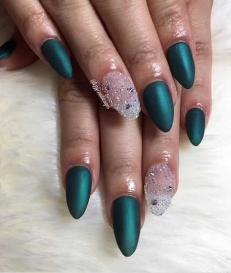 Emerald Green Matte Nails