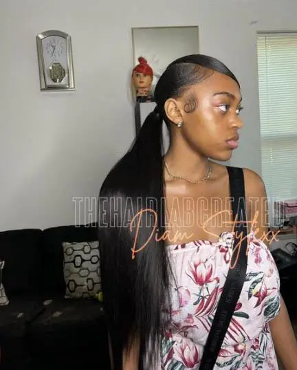 Long ponytail with straight hair