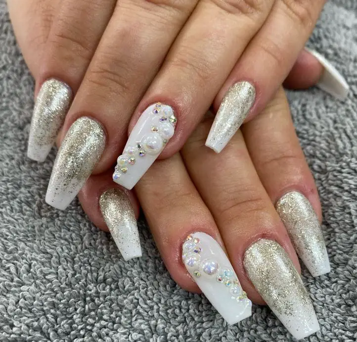 Pearl and Glitter White Nail Designs