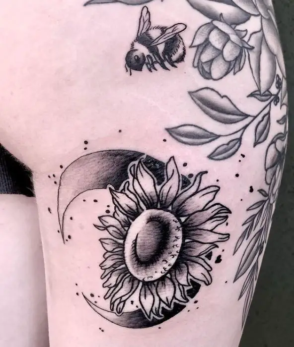 tattoo of a Sunflower and a little bumblebee
