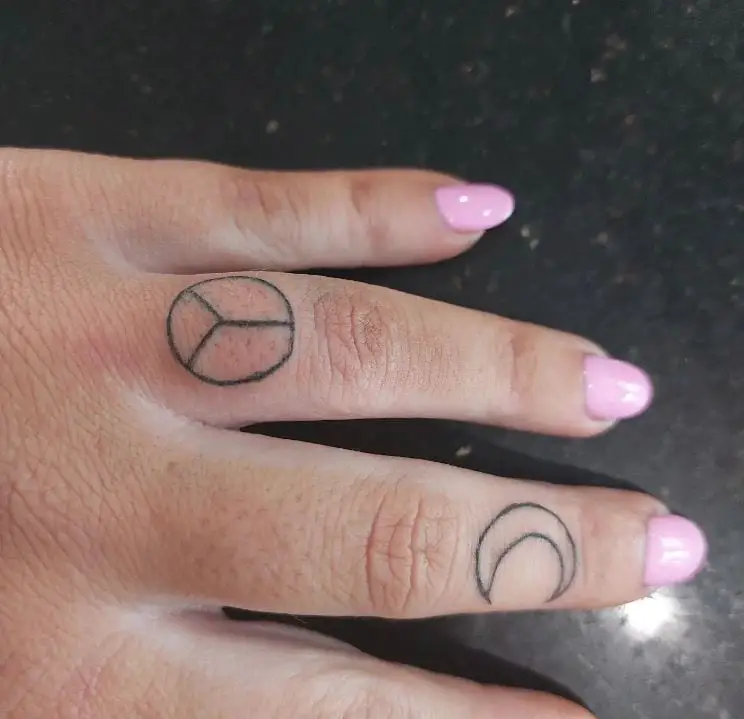 two finger tattoos