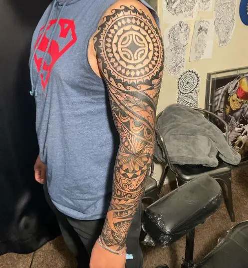 Black Ink Tribal Sleeve Tattoo