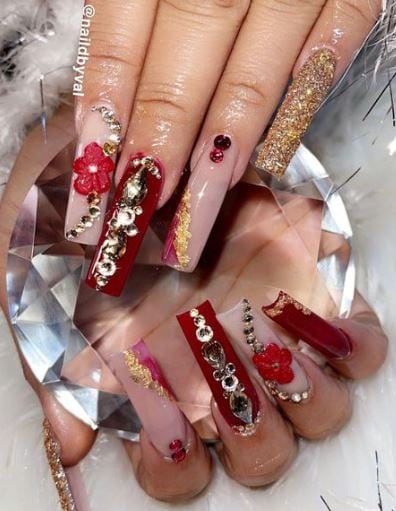 Freestyle Maroon and Gold Nail Art