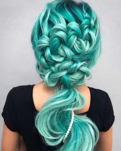 Minty Mermaid Teal Hair