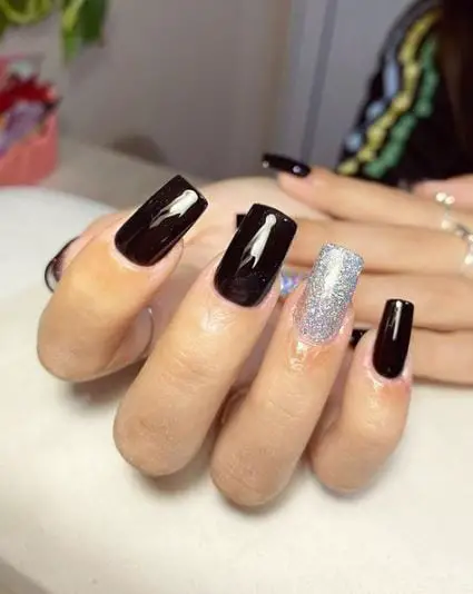 Glossy Black With Silver Nails