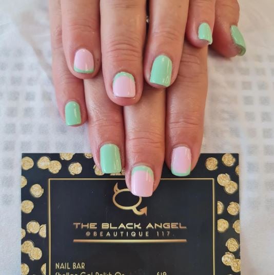 Pastel pink and green nail