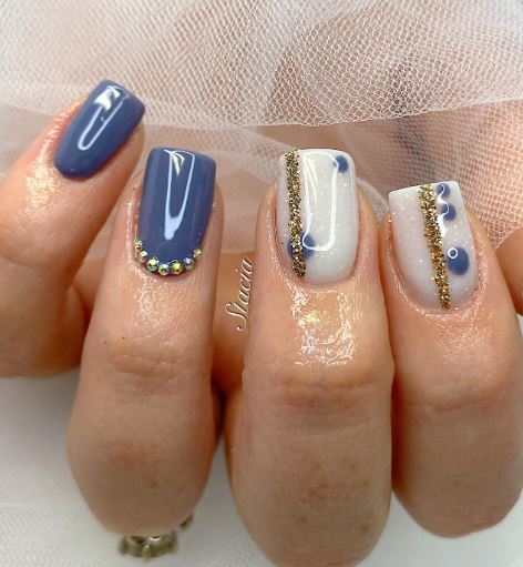 Short Navy Blue Nails