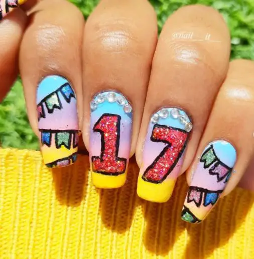 17th-Themed Birthday Nails With Glitter