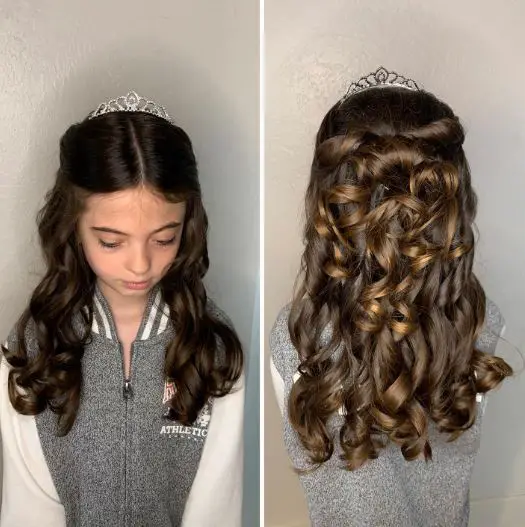 Elegant Wavy Hair With Tiara