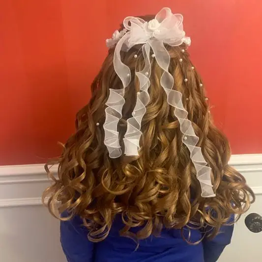 Curly Hair with a Bow and Pearls