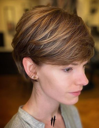 Highlighted Short Haircut