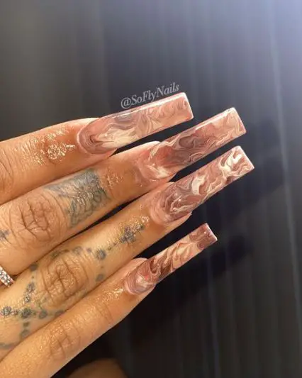 Intense Marble Brown Nails