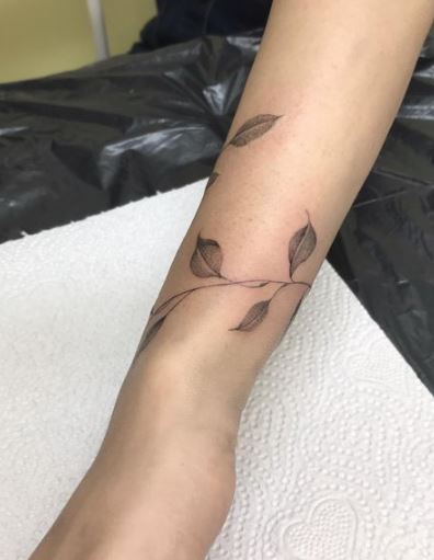 Leaves Bracelet Tattoo