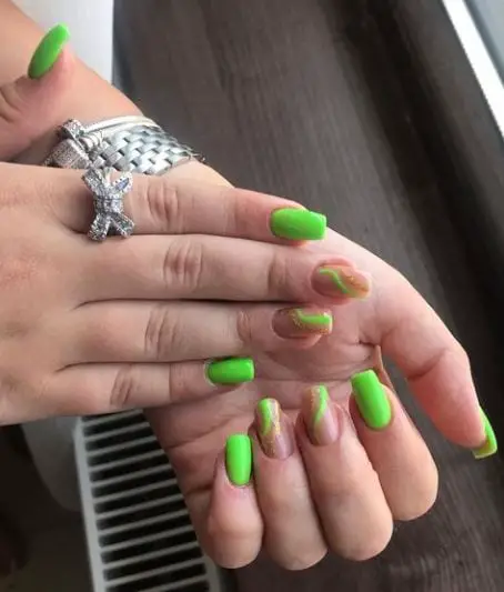 Lime Green With Two Swirl Pattern Nails