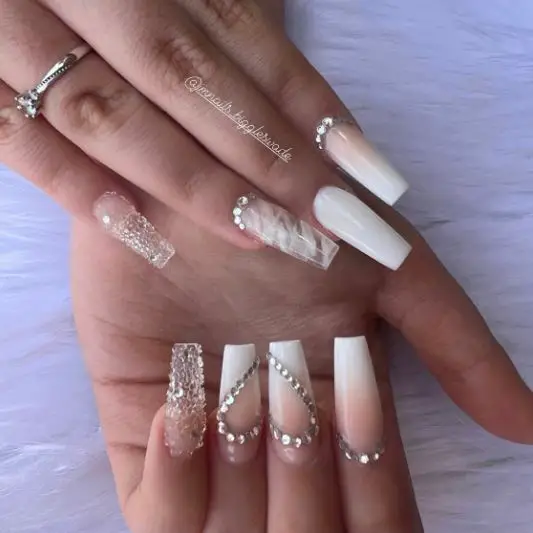 Love Shape Marble Nails