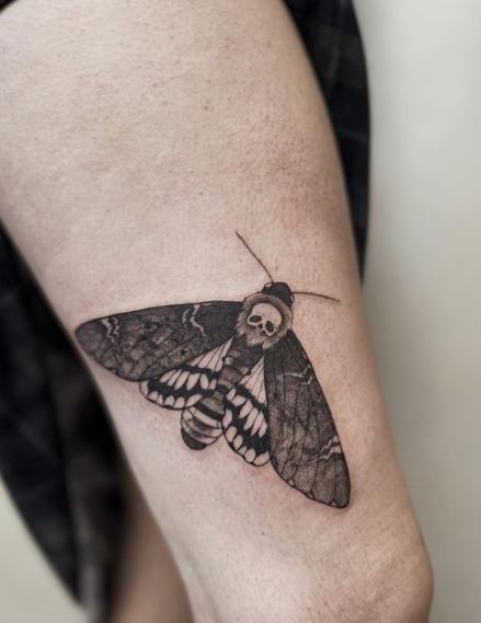 Grey Skull Head Moth Thigh Tattoo