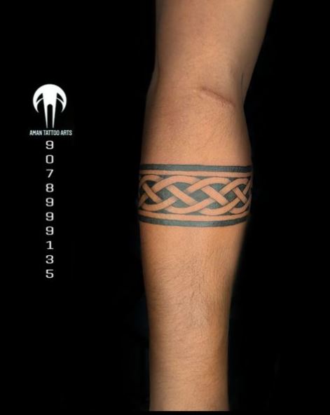 Celtic Tribal Armband Tattoo