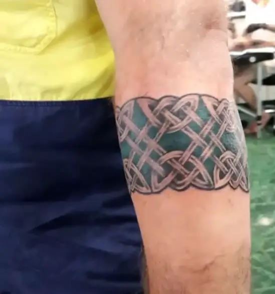 Green Colored Celtic Armband Tattoo