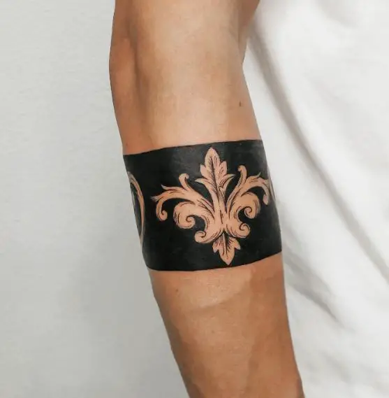 Floral Ornament Armband Tattoo