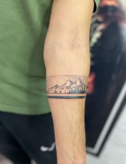 Rocky Mountains Armband Tattoo