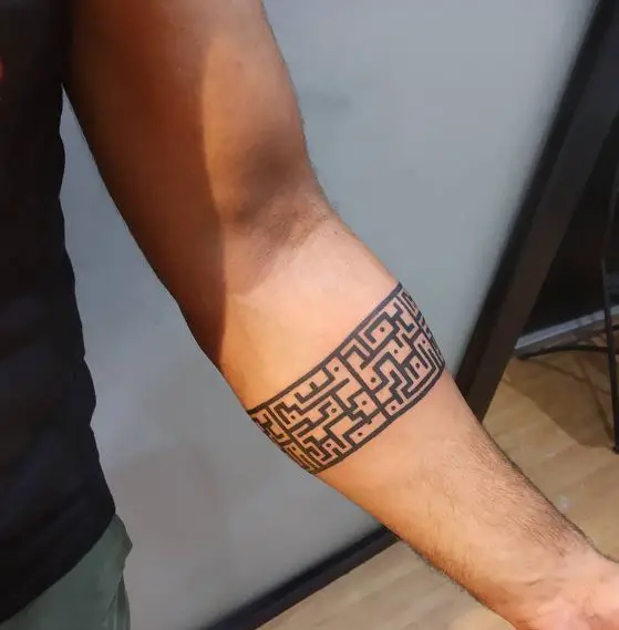 Geometric Maze Armband Tattoo