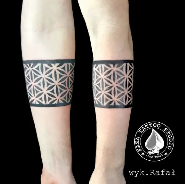 Geometrical Floral Armband Tattoo