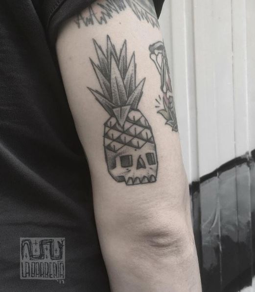 Small Grayscale Skull Pineapple Tattoo