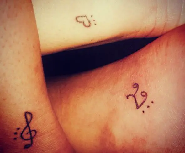 Three Dots Tattoo Represents Connection of People