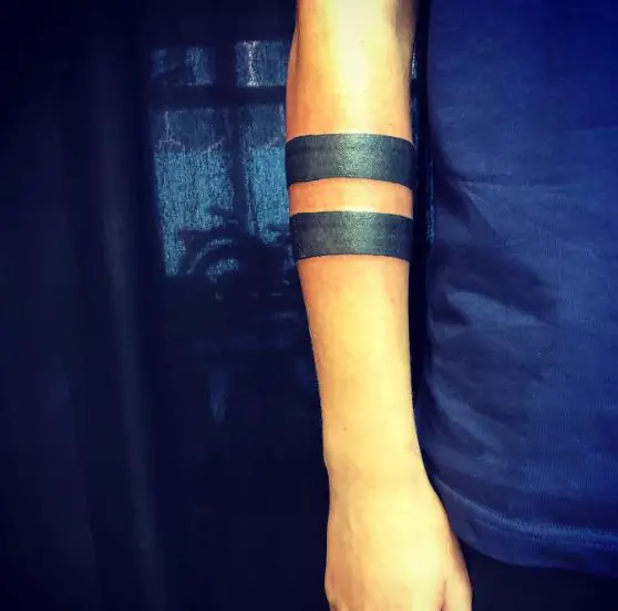 Two Fat Lines Armband Tattoo